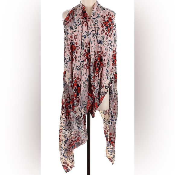 Free People Other - Free People Floral Kinomo One Size